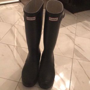 Black tall Hunter boots!